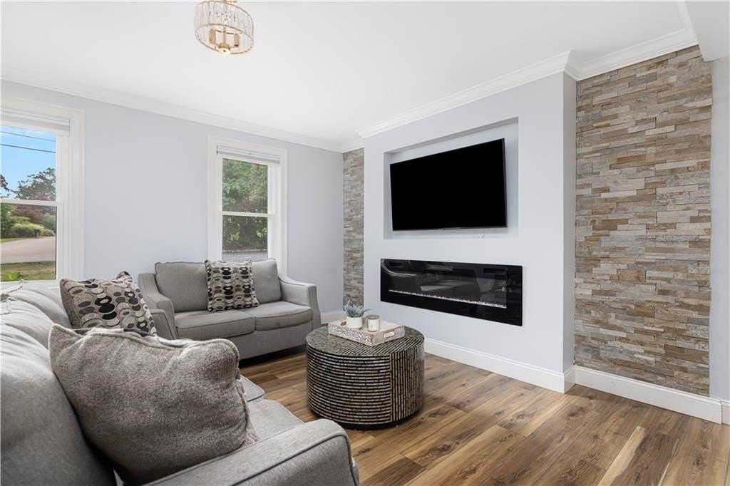 29 Canterbury Dr - Photo 3 of 43