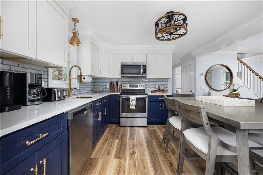 29 Canterbury Dr - Photo 6 of 43