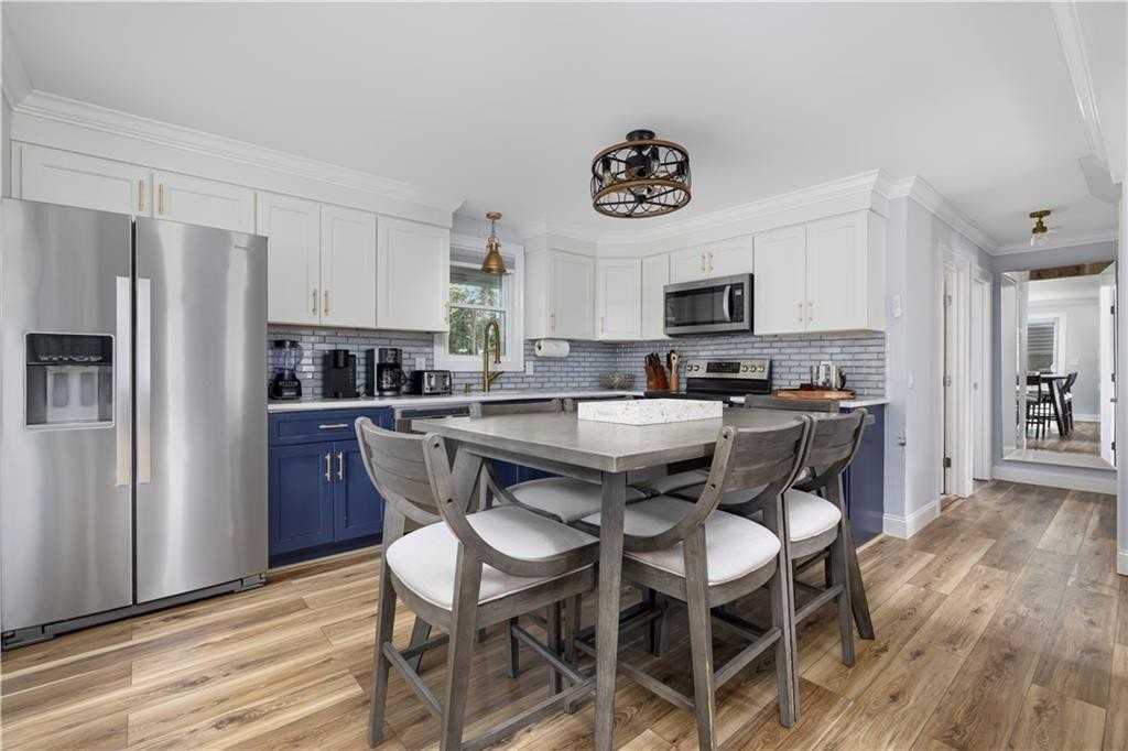 29 Canterbury Dr - Photo 7 of 43