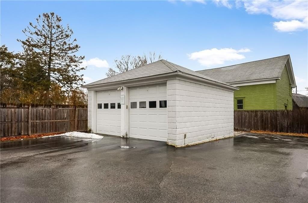 292 Pleasant St Unit 1 #1 - Photo 4 of 25