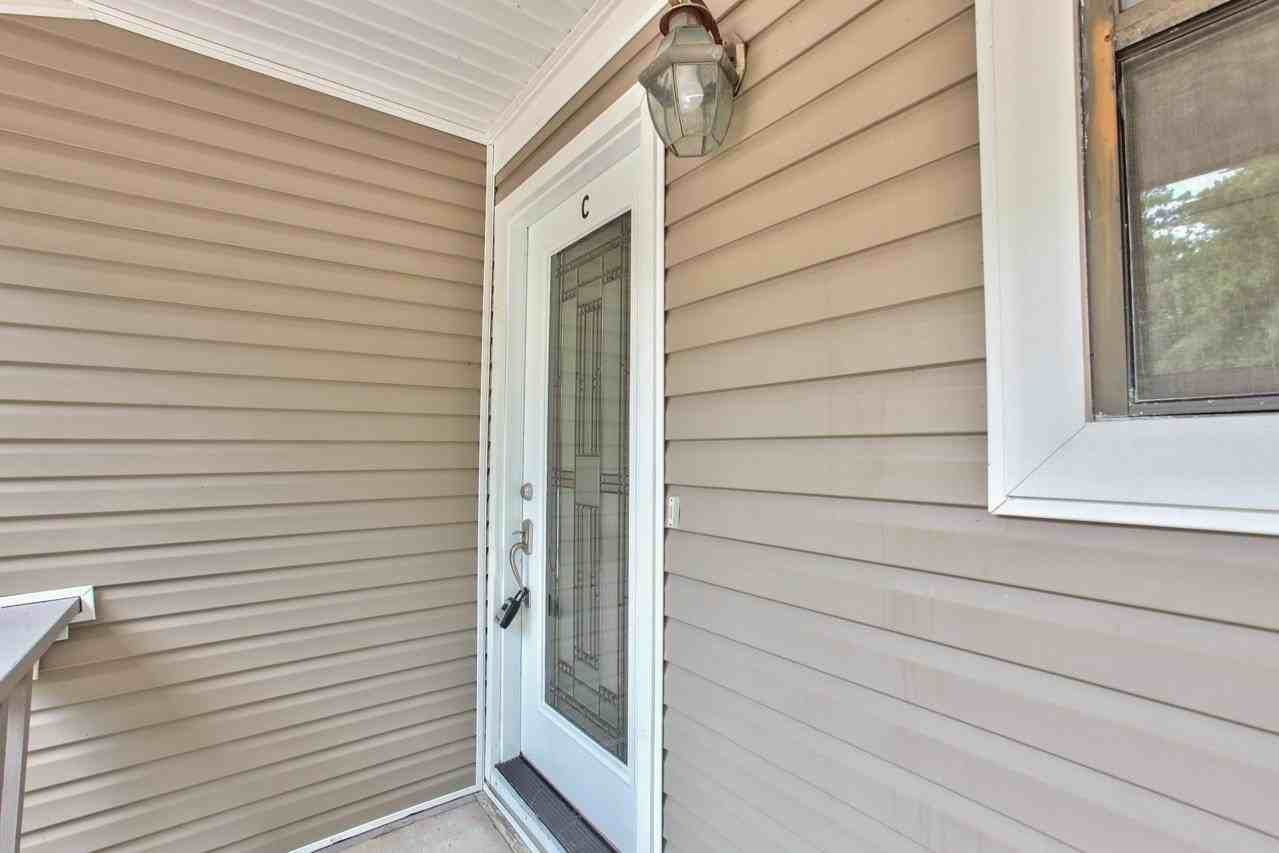 2913 Woodrich Dr #C - Photo 3 of 30