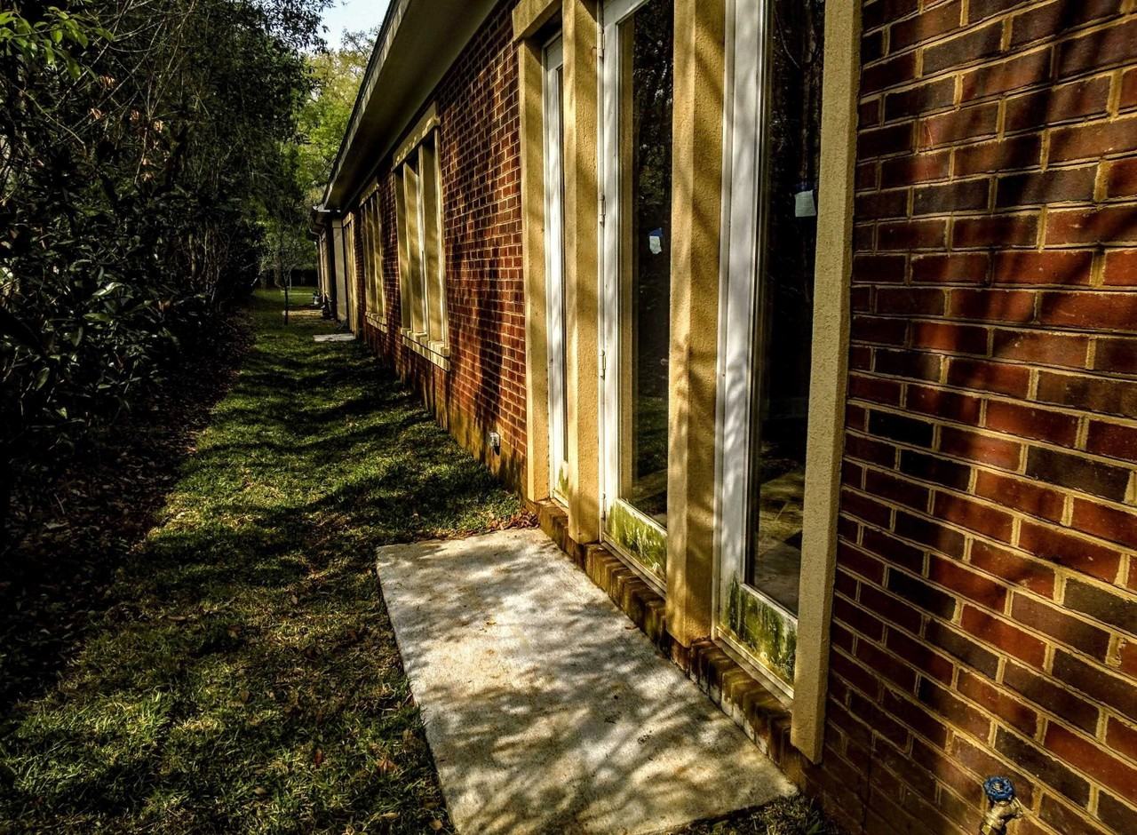 1830 Ashley Hall Way - Photo 7 of 39