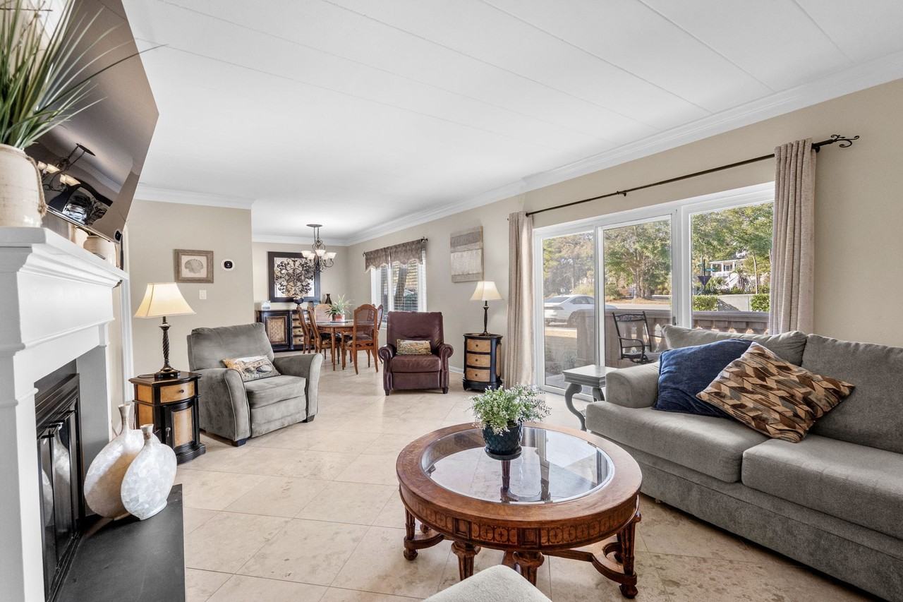 10100 Lakeshore Drive - B1Unit B1 #B1 - Photo 7 of 43