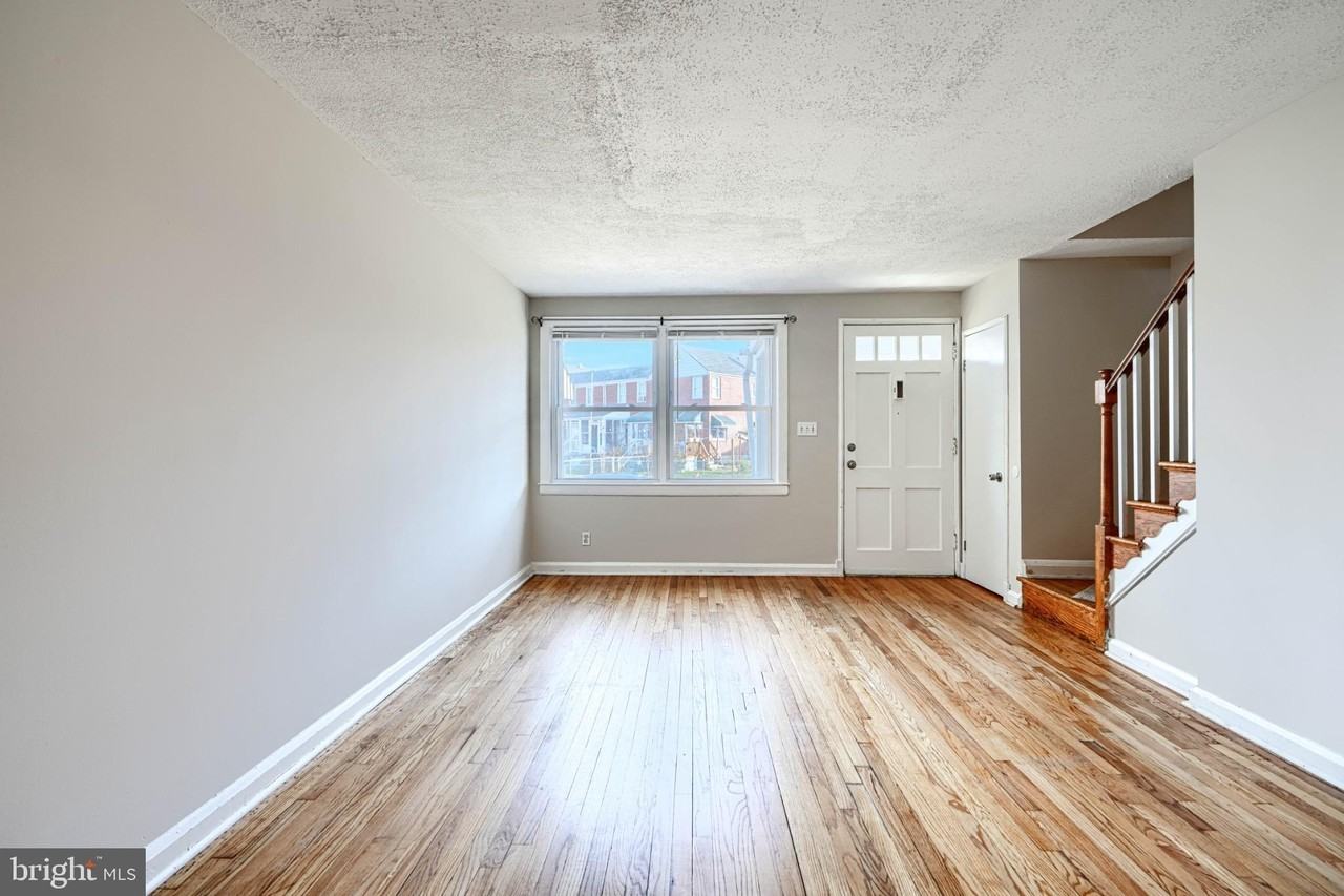 602 Aldworth Rd - Photo 5 of 27