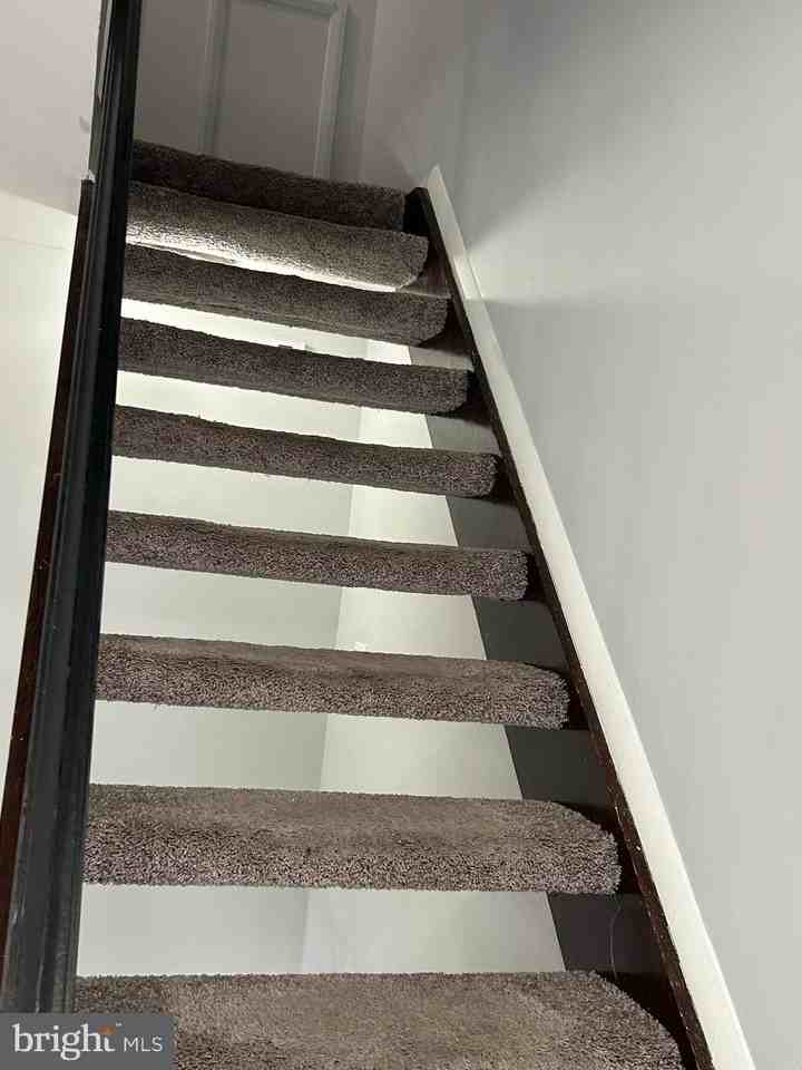 153 Hammershire Rd Unit C #C - Photo 5 of 12