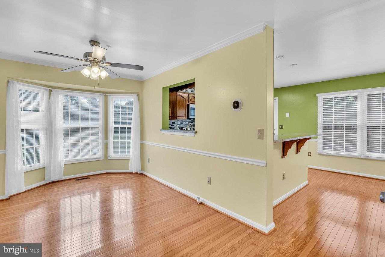 9354 Sombersby Ct - Photo 6 of 30