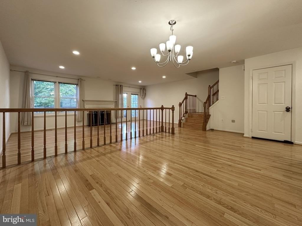 6042 Loganwood Dr - Photo 4 of 20