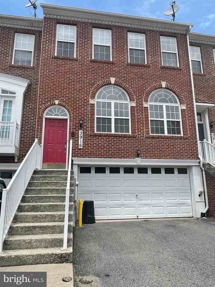 3916 Bryant Park Cir