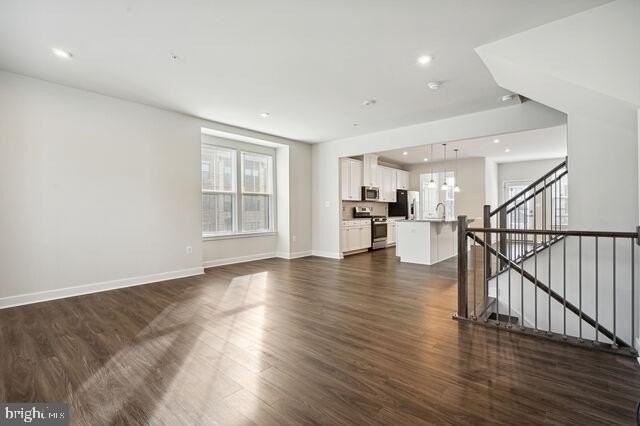 2715 Evansgreen Dr - Photo 5 of 45