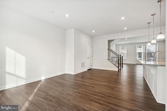 2715 Evansgreen Dr - Photo 7 of 45