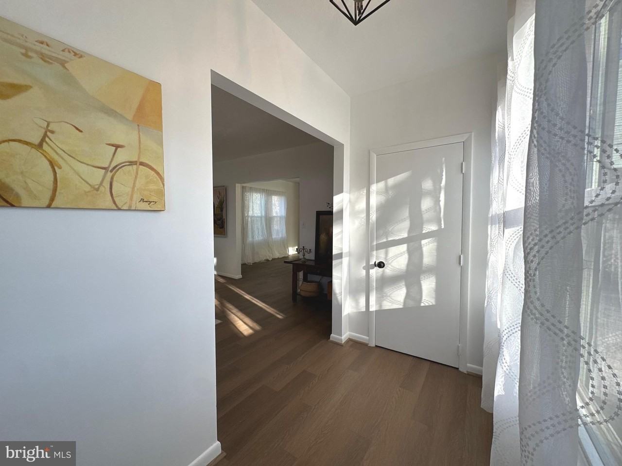 626 Maryland Ave - Photo 4 of 29