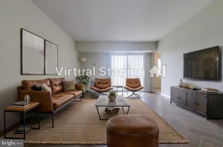 801 Henri Ct - Photo 5 of 23