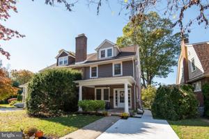 featured image of 404 S Jackson St