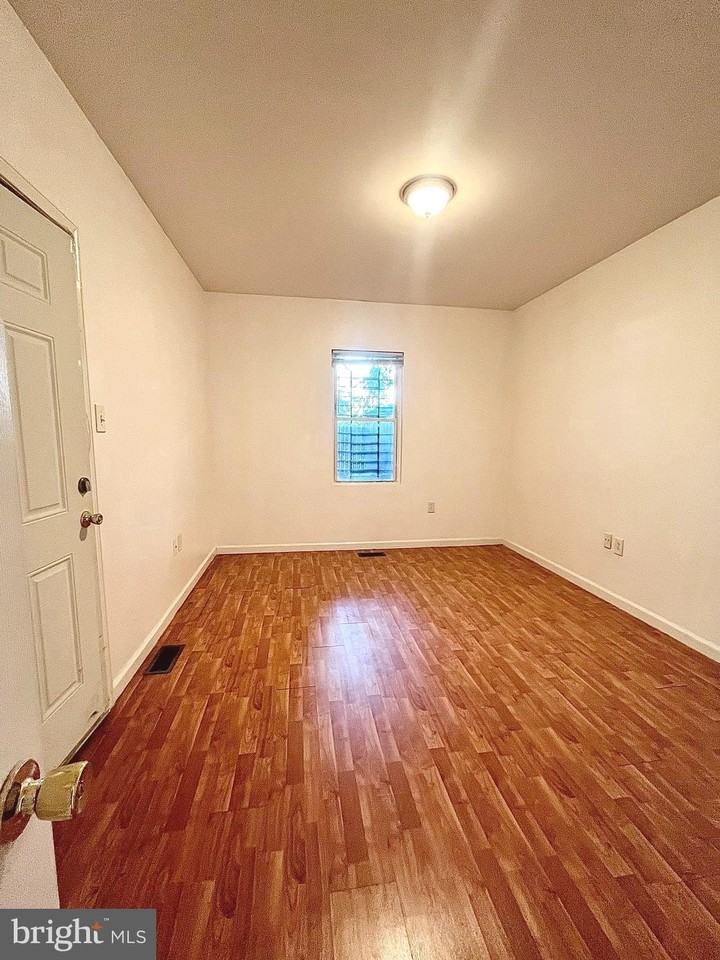 1537 W Stiles St Unit 1 #1 - Photo 6 of 8