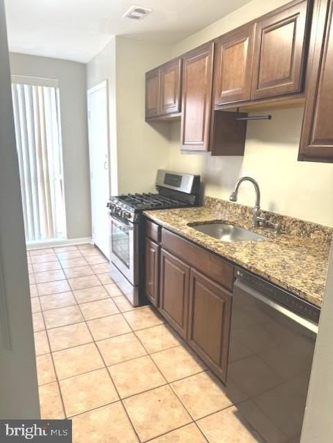 5606 Bloomfield Dr Apt 101 #101 - Photo 7 of 25