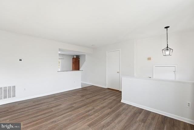 3031 Antrim Cir - Photo 5 of 25