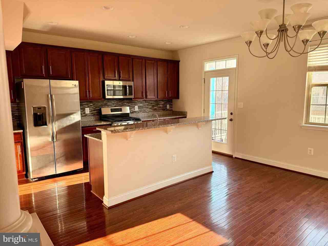 4502 Potomac Highlands Cir - Photo 4 of 8