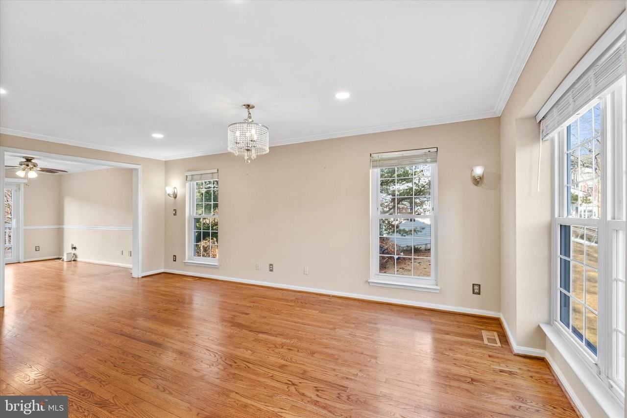 16820 Jed Forest Ln - Photo 2 of 17