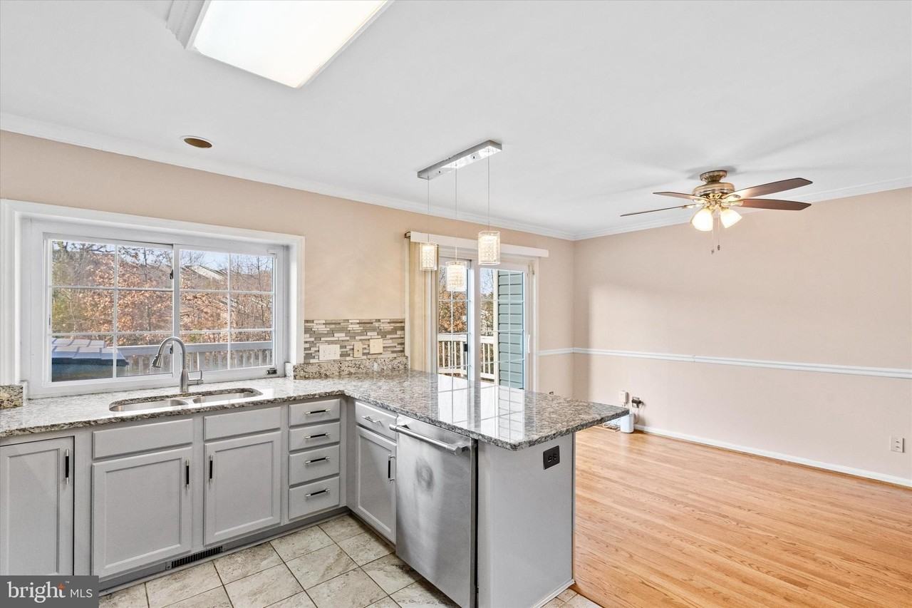 16820 Jed Forest Ln - Photo 5 of 17