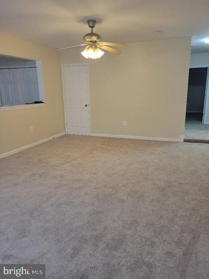 8214 Howard Trl - Photo 4 of 11