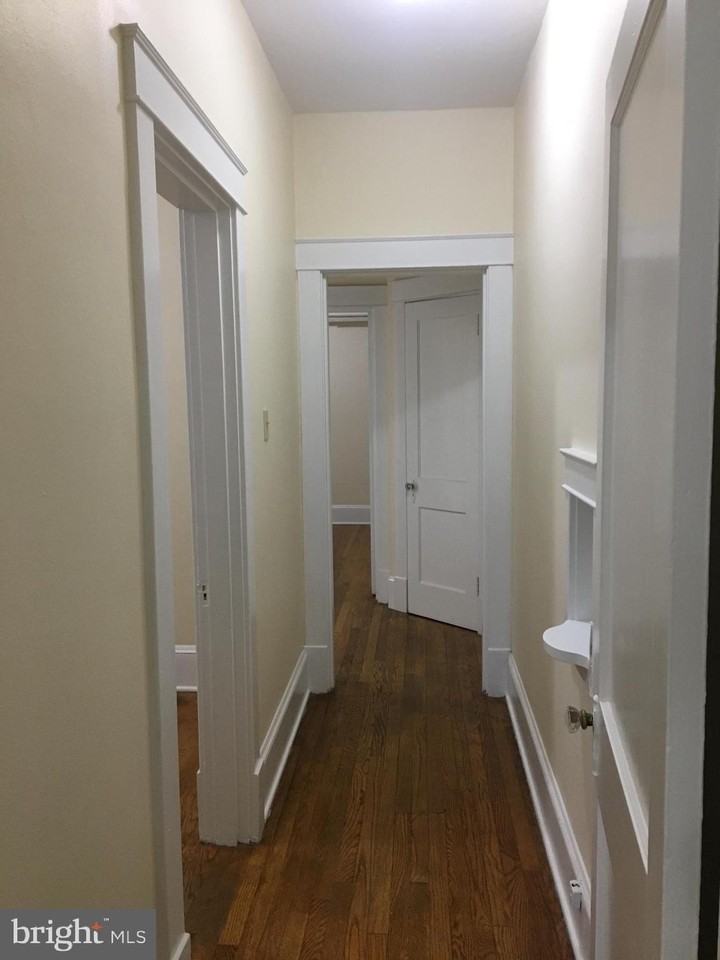 208 W Boscawen St Apt 5 #5 - Photo 5 of 7