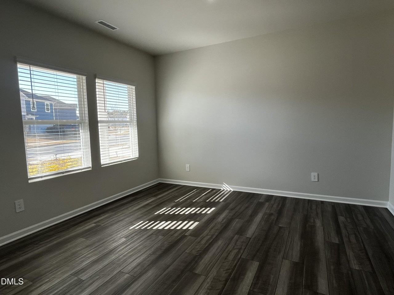 937 Avonmore Dr - Photo 7 of 23