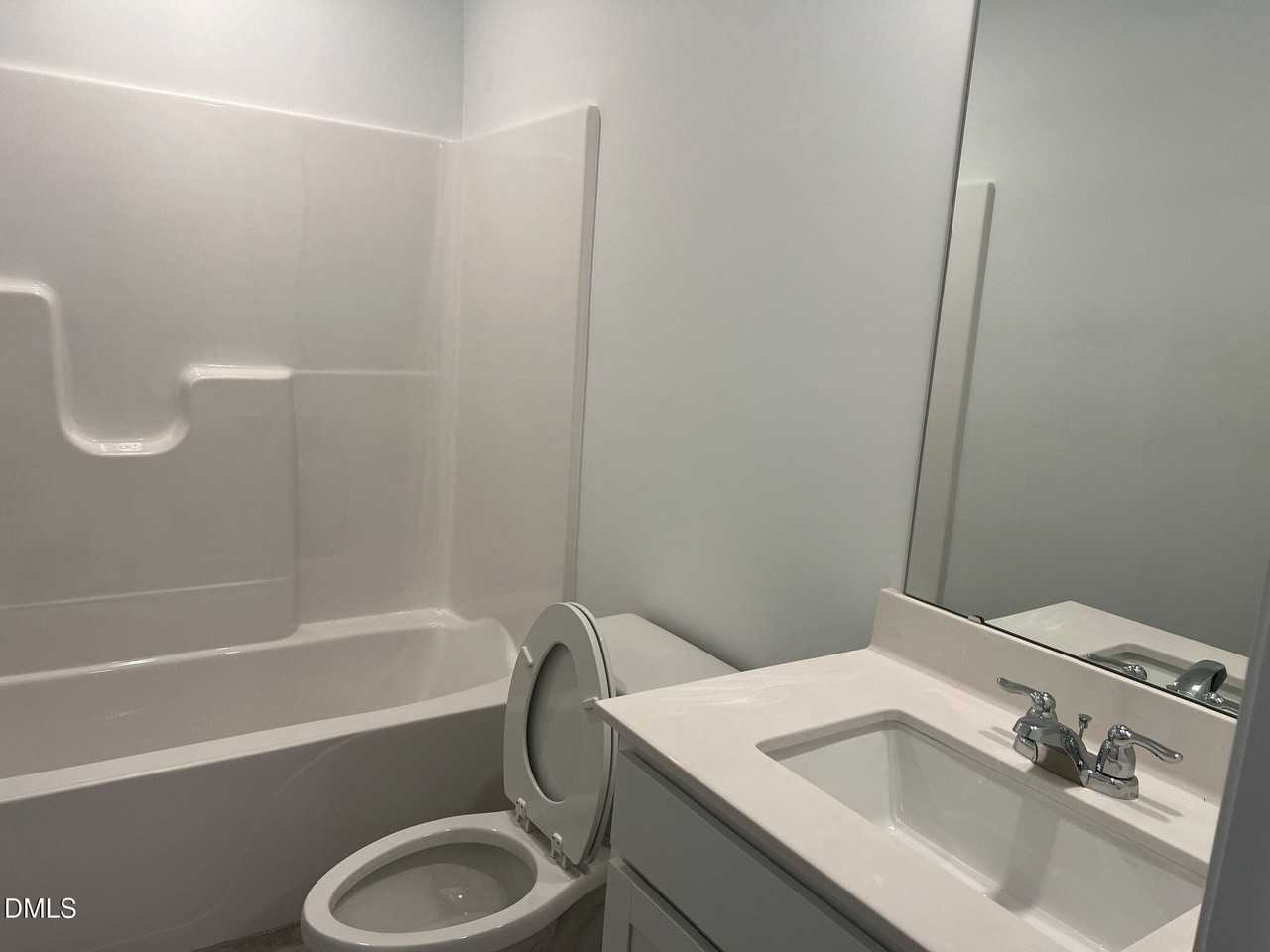 1466 Jay Rd - Photo 6 of 38