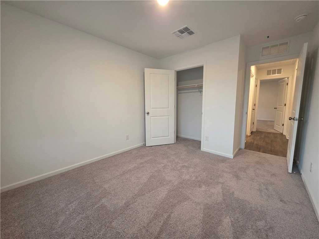 2076 E Desert Greens Dr - Photo 3 of 20