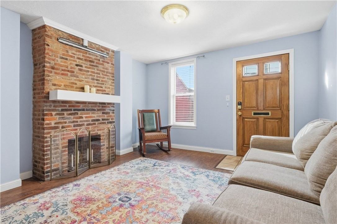 1402 Sherman Ave - Photo 5 of 21