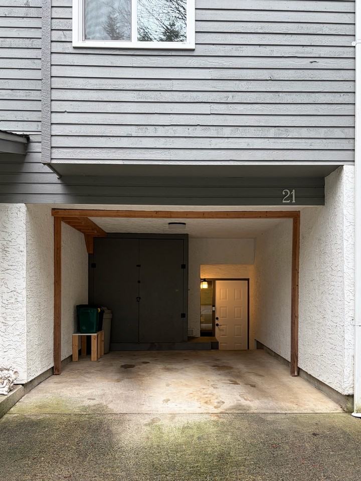 1240 Falcon Drive #21 - Photo 3 of 44