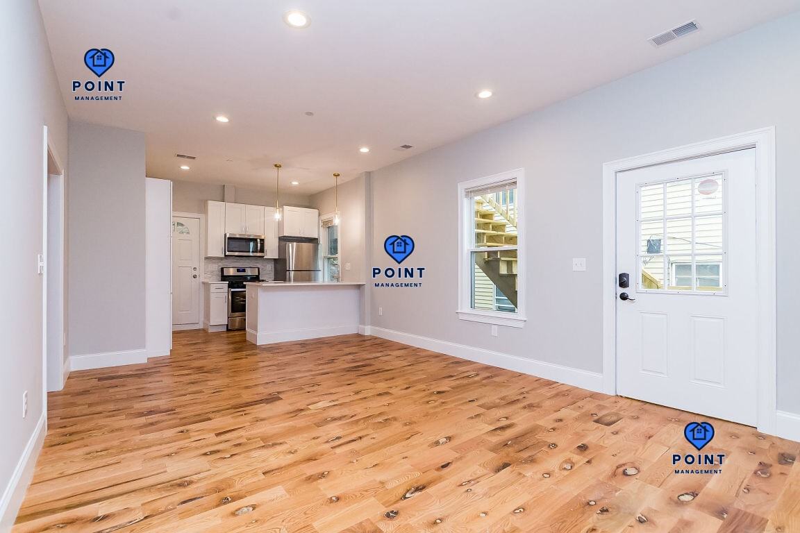 247 Leyden St #2 - Photo 4 of 16