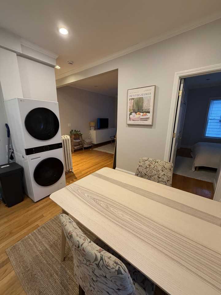 1579 Cambridge St #1R - Photo 5 of 15