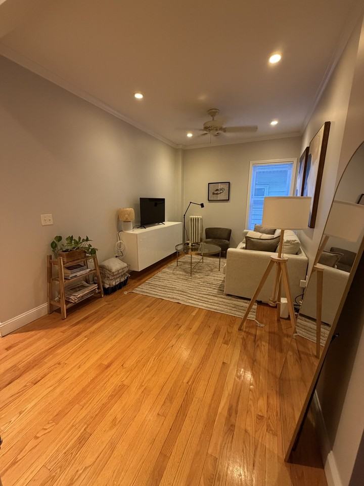 1579 Cambridge St #1R - Photo 7 of 15