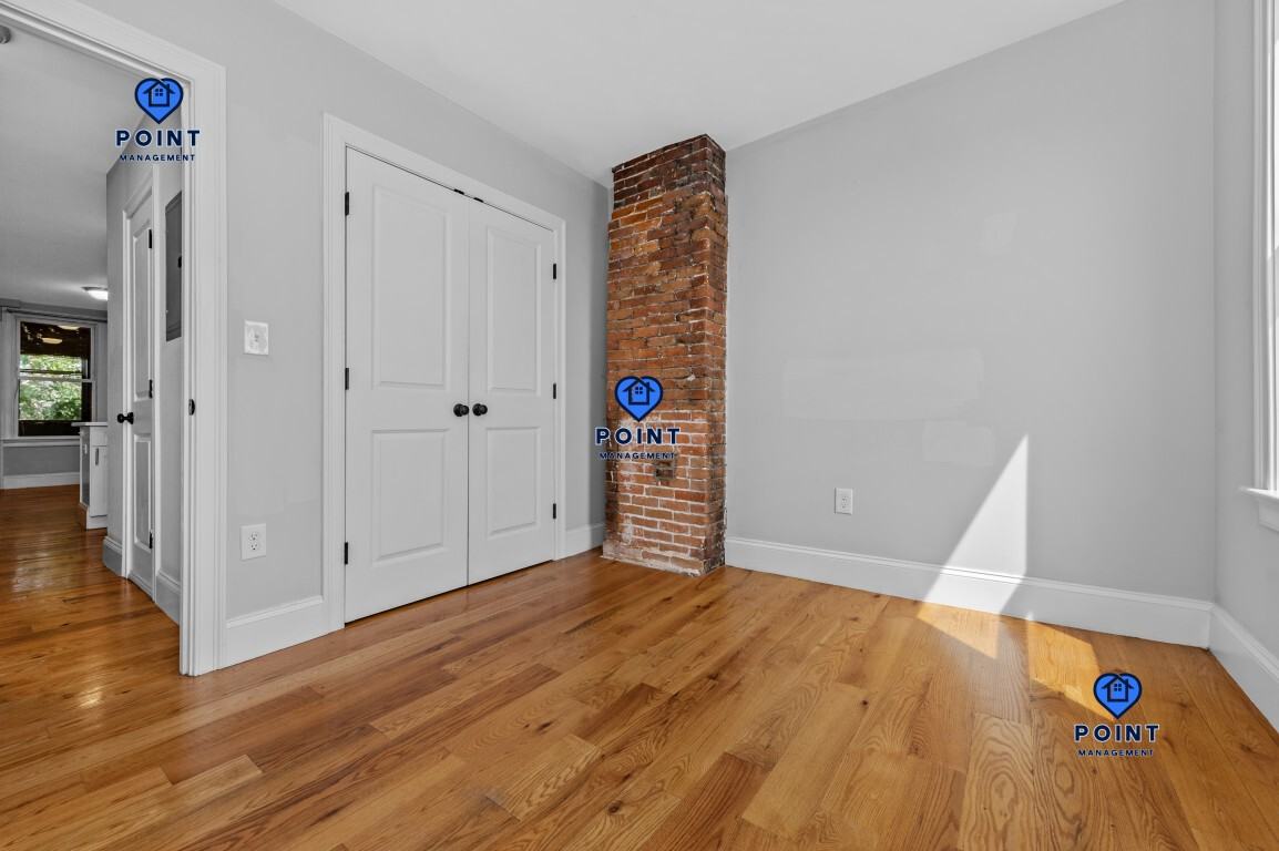 151 Bremen St #2 - Photo 4 of 11