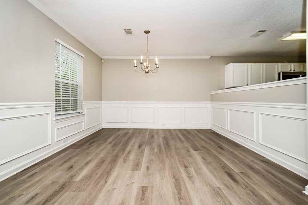 675 Barshay Dr - Photo 5 of 17