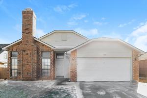 featured image of 2521 Galemeadow Dr