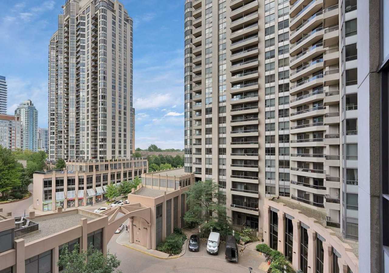 5 Northtown Way - Photo 7 of 14