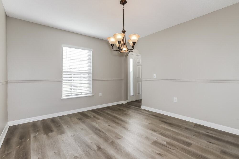 8240 Settlers Creek Loop - Photo 5 of 17