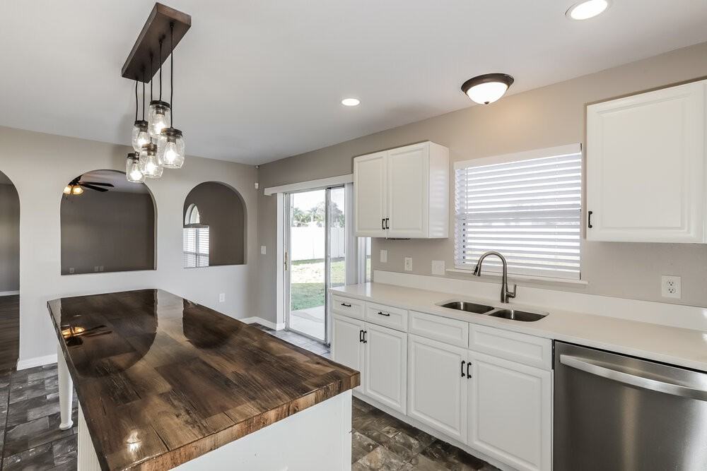 8240 Settlers Creek Loop - Photo 7 of 17