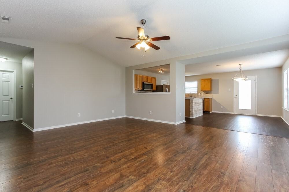 6906 W Dover Pl - Photo 3 of 15