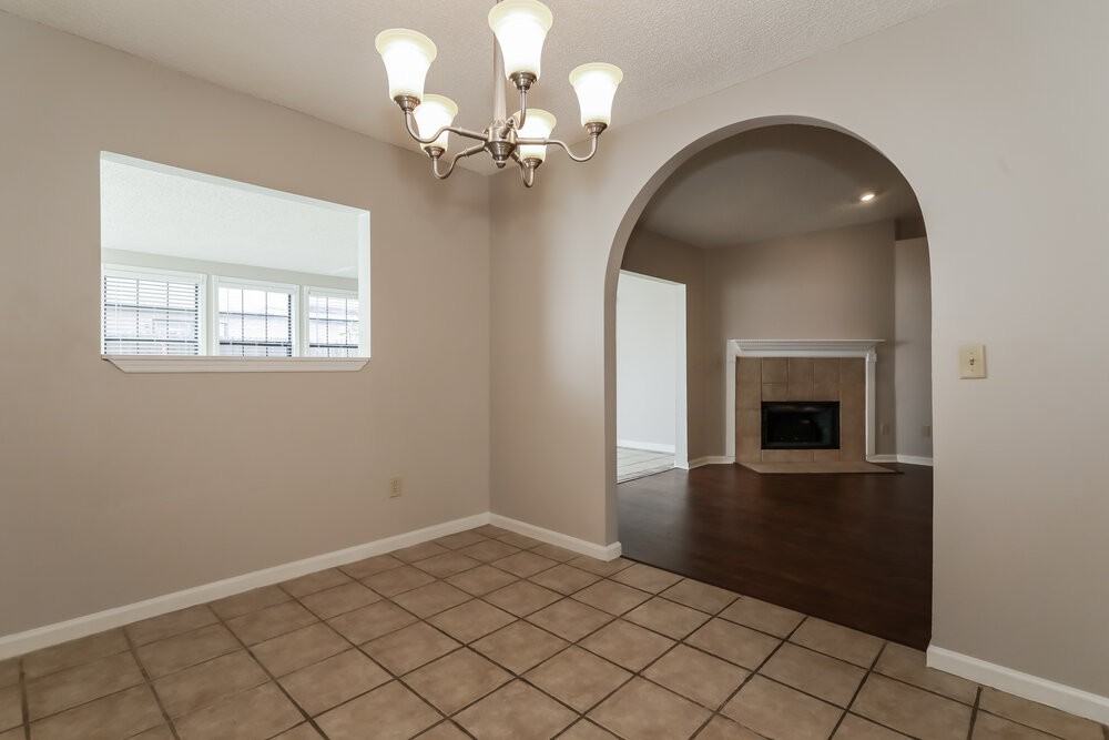 2977 Tuscarora Trl - Photo 4 of 14