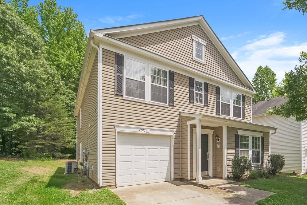 7606 Eben Dr - Photo 4 of 17