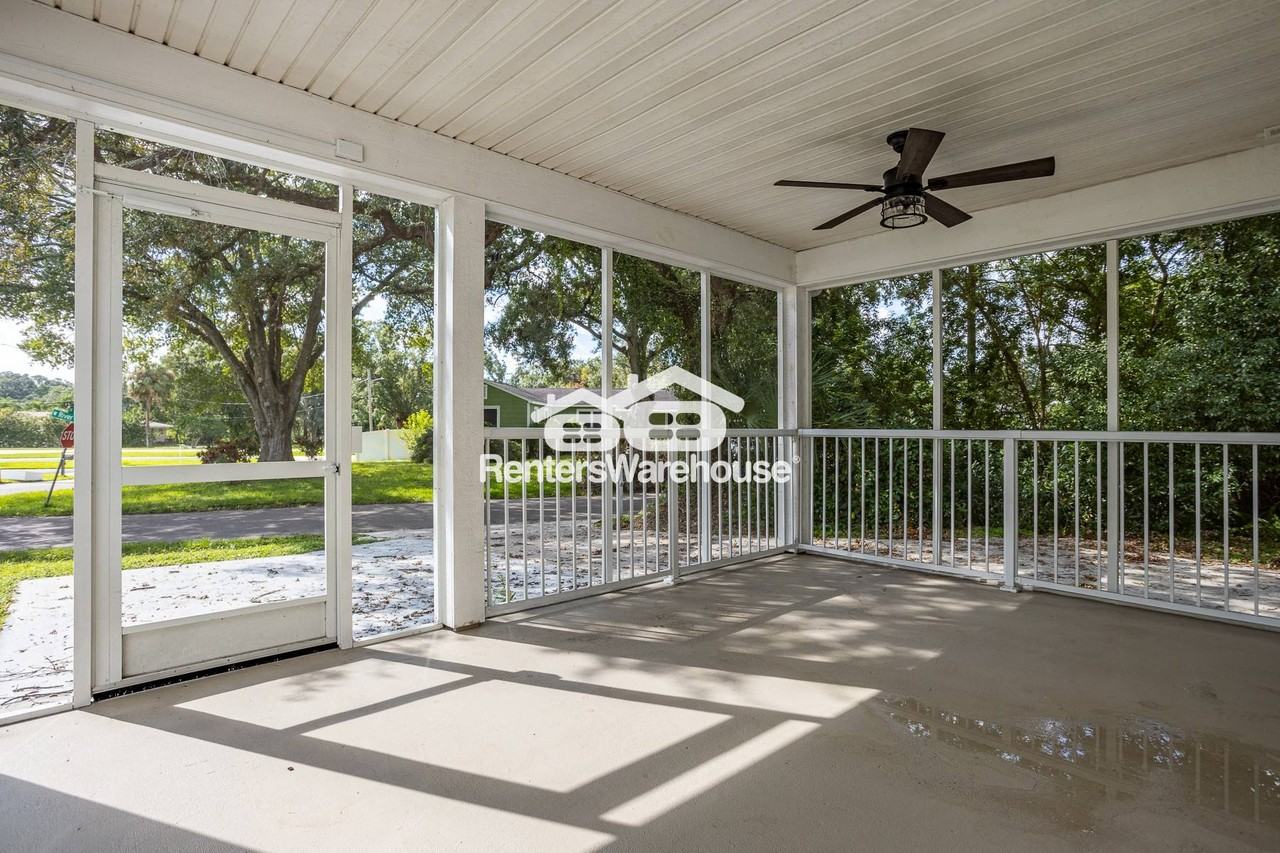 1499 W River Shore Way - Photo 5 of 39