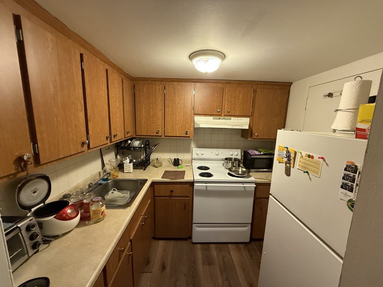 527 Putnam Ave #6 - Photo 6 of 9