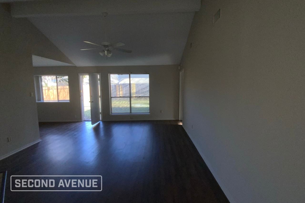 15919 Rosebriar Dr - Photo 4 of 14