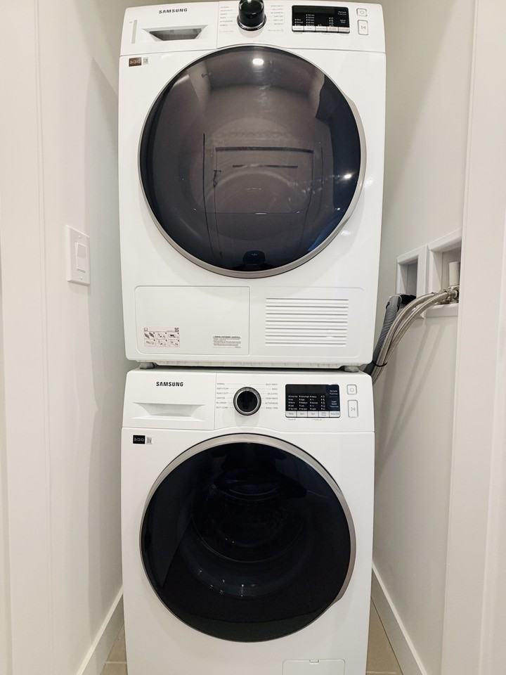 5398 207 Street #2 Bed - Photo 7 of 18