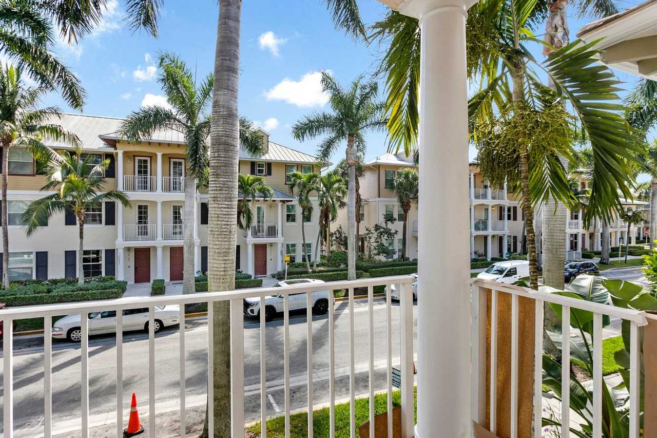 4316 Main Street - Photo 5 of 14