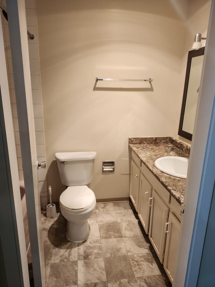 320 Ninth Street - Photo 6 of 6