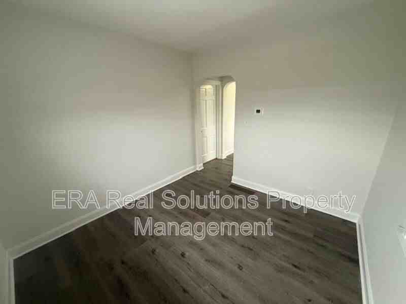 3943 Front St - Photo 6 of 8