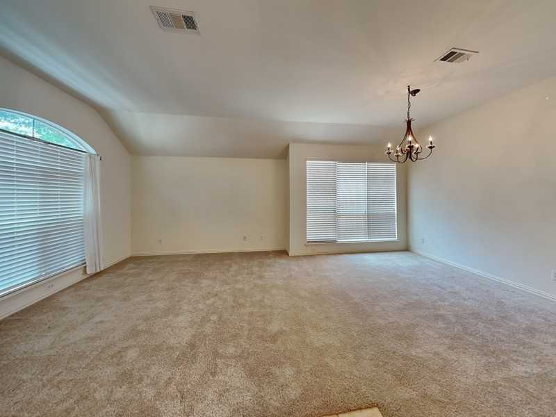 1161 Mission Ln - Photo 3 of 22